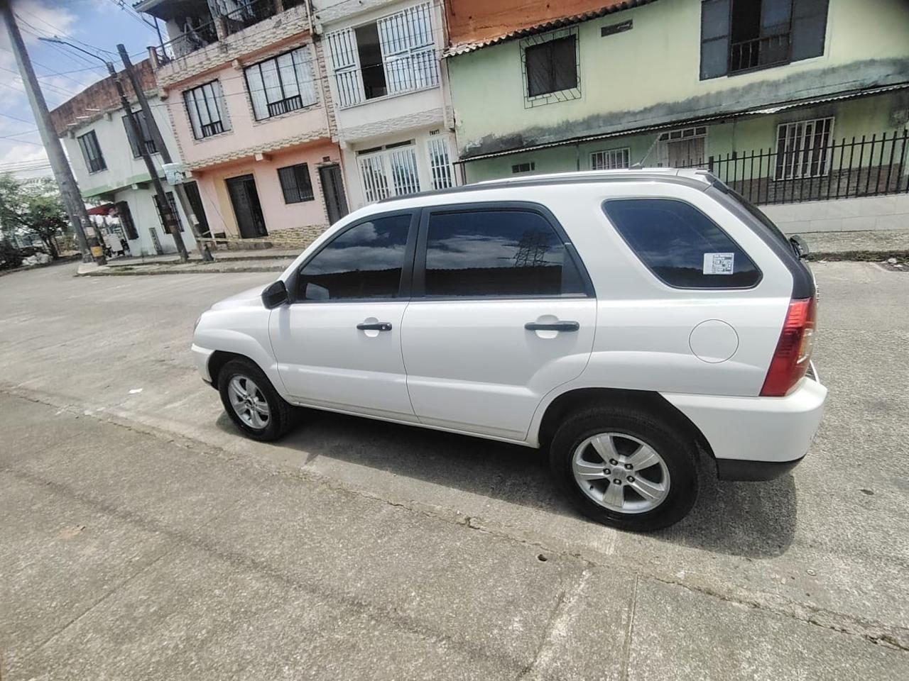 Kia Sportage 2011 · Exterior