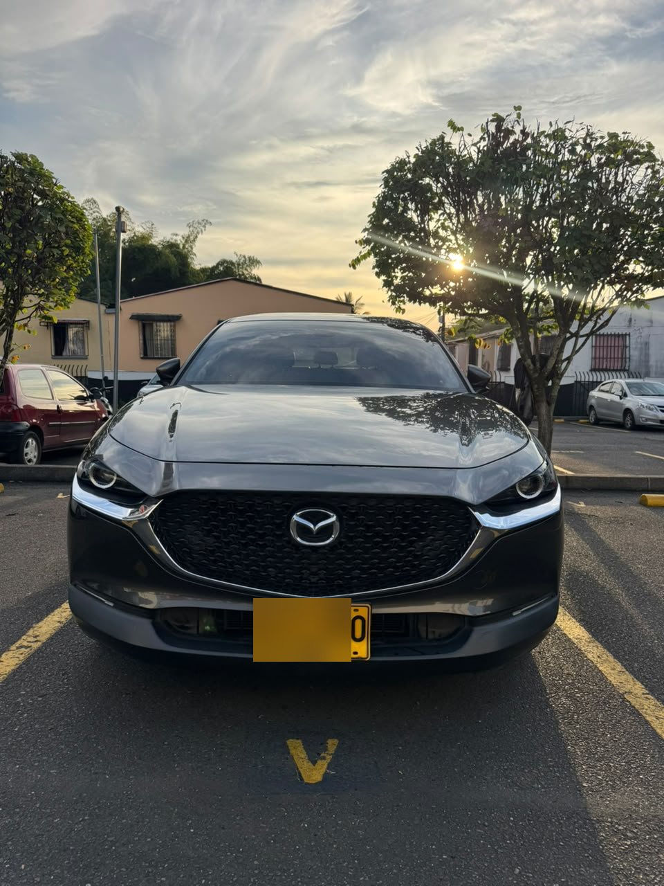 Mazda CX-30 Grand Touring Híbrida 2023 · Exterior